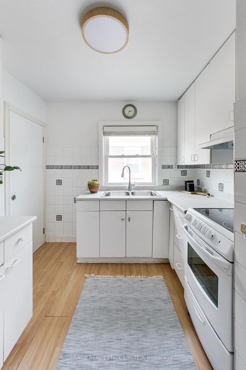 Photo 17 at 35 Blakley Avenue, Smythe, Toronto