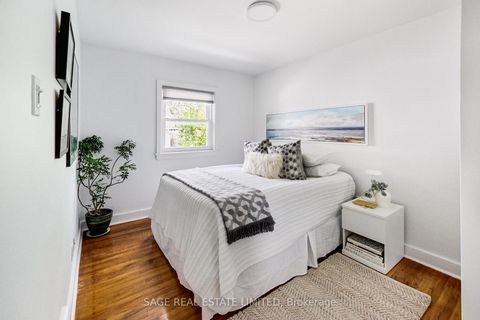 Photo 21 at 35 Blakley Avenue, Smythe, Toronto