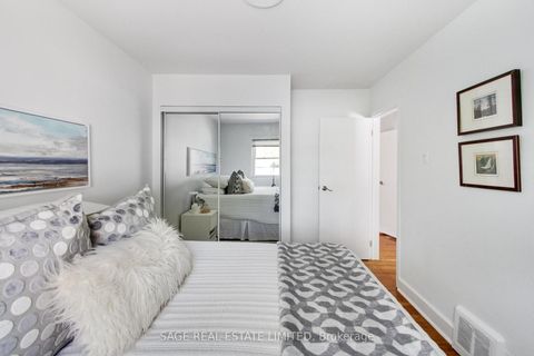 Photo 22 at 35 Blakley Avenue, Smythe, Toronto