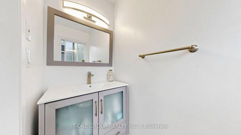 Photo 20 at 41 Chipwood Crescent, Pleasant View, Toronto