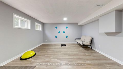 Photo 39 at 41 Chipwood Crescent, Pleasant View, Toronto