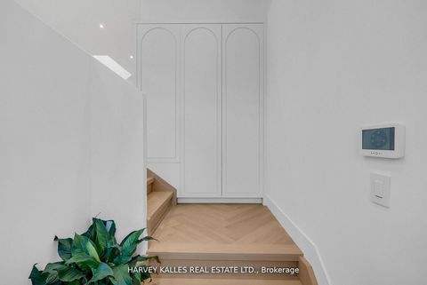 Photo 3 at 101 Briar Hill Avenue, Eglinton, Toronto