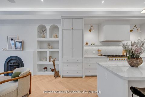 Photo 15 at 101 Briar Hill Avenue, Eglinton, Toronto
