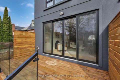 Photo 18 at 101 Briar Hill Avenue, Eglinton, Toronto