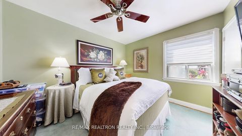 Photo 12 at 50 Karnwood Drive, Birchmount, Toronto