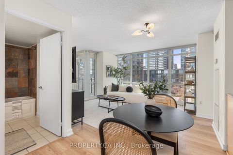 Photo 10 at 503 - 11 Brunel Court, Waterfront Communities C1, Toronto