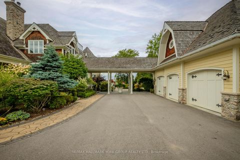 Photo 9 at 736 Lake Drive N, Historic Lakeshore Communities, Georgina