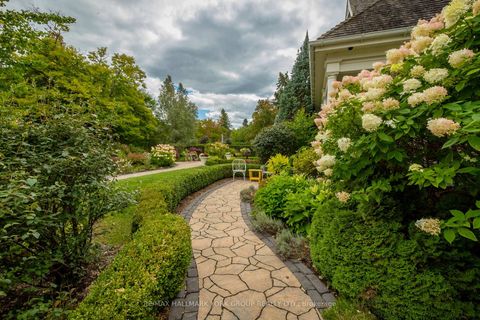Photo 13 at 736 Lake Drive N, Historic Lakeshore Communities, Georgina