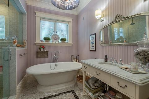 Photo 35 at 736 Lake Drive N, Historic Lakeshore Communities, Georgina