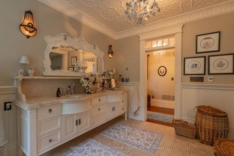 Photo 40 at 736 Lake Drive N, Historic Lakeshore Communities, Georgina