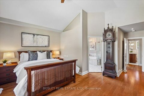 Photo 21 at 7 Howard Drive, Bayview Village, Toronto