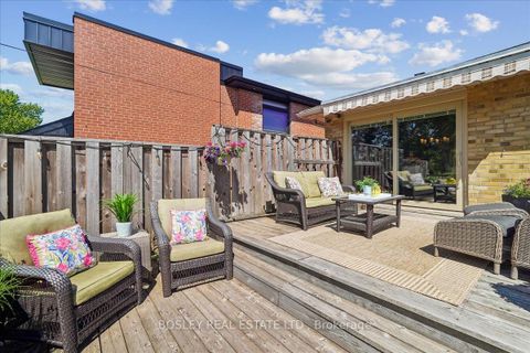 Photo 33 at 7 Howard Drive, Bayview Village, Toronto
