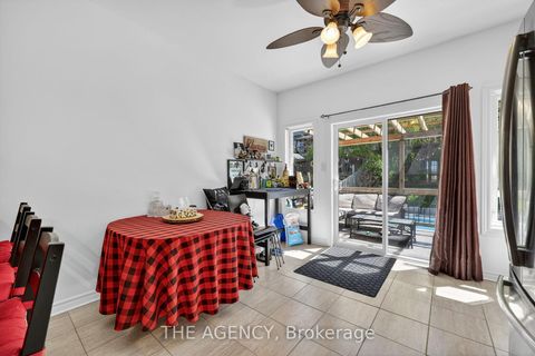 Photo 12 at 21 Silver Trail, Ardagh, Barrie