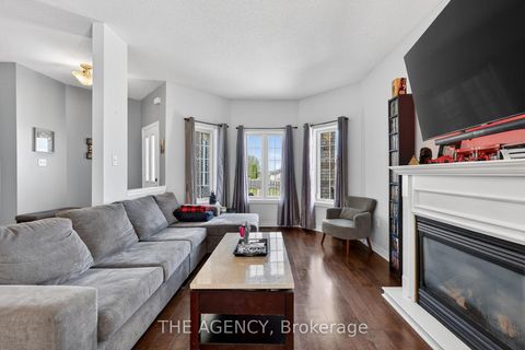 Photo 18 at 21 Silver Trail, Ardagh, Barrie