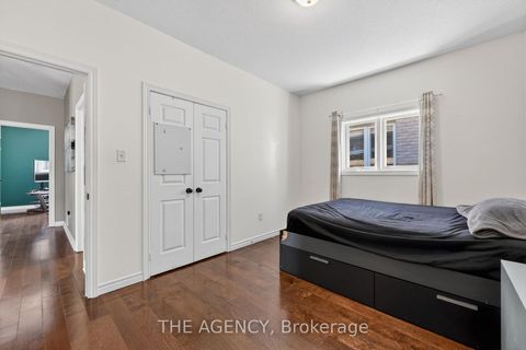 Photo 25 at 21 Silver Trail, Ardagh, Barrie