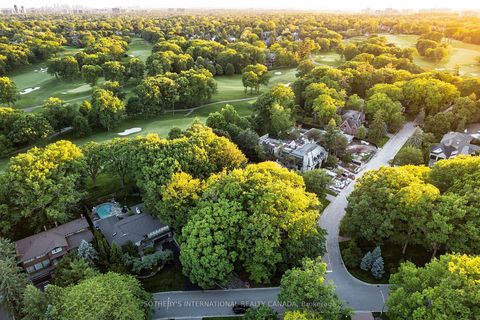 Photo 2 at 38 Edenbrook Hill, Humber Valley, Toronto