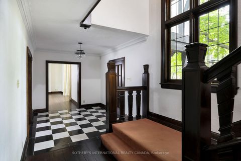 Photo 3 at 38 Edenbrook Hill, Humber Valley, Toronto