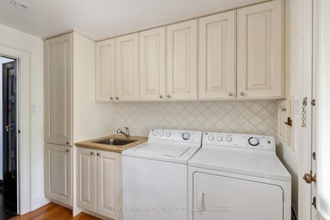 Photo 11 at 38 Edenbrook Hill, Humber Valley, Toronto