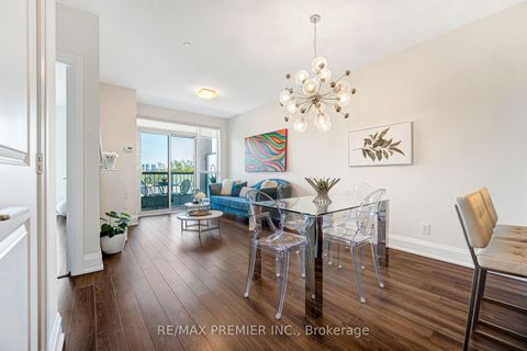 Photo 13 at 810 - 2 Old Mill Drive, Swansea, Toronto
