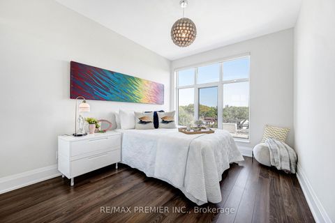 Photo 25 at 810 - 2 Old Mill Drive, Swansea, Toronto
