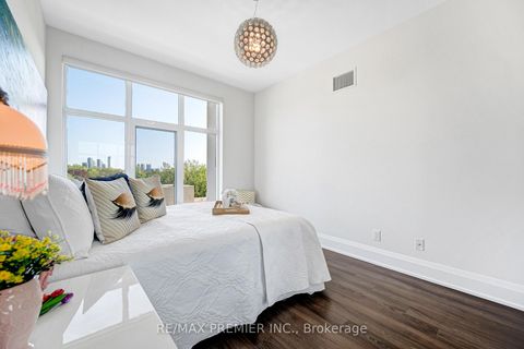 Photo 27 at 810 - 2 Old Mill Drive, Swansea, Toronto