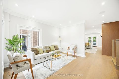 Photo 16 at 59 Estate Garden Drive, Oak Ridges, Richmond Hill