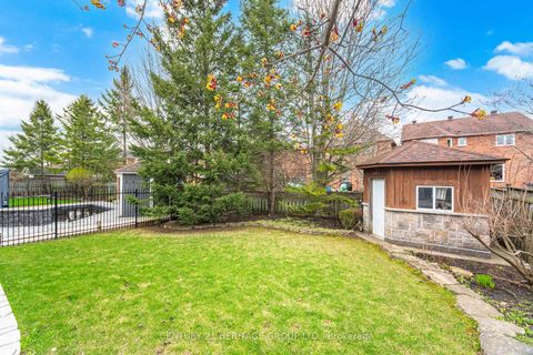 Photo 44 at 59 Estate Garden Drive, Oak Ridges, Richmond Hill
