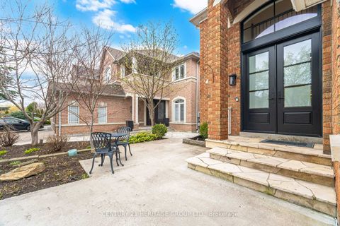 Photo 45 at 59 Estate Garden Drive, Oak Ridges, Richmond Hill