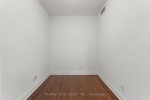 Photo 6 at 511 - 25 Earlington Avenue, Kingsway South, Toronto