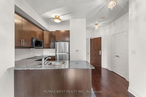 Photo 10 at 511 - 25 Earlington Avenue, Kingsway South, Toronto