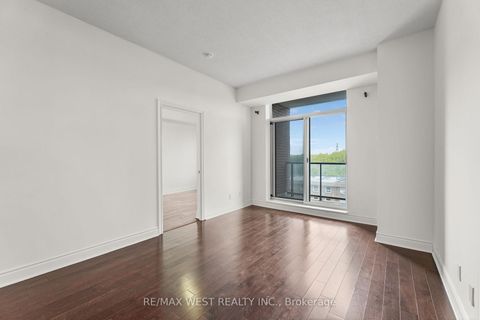 Photo 14 at 511 - 25 Earlington Avenue, Kingsway South, Toronto