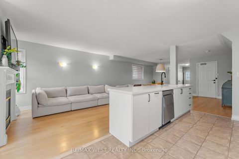 Photo 12 at 284 Monte Carlo Drive, Sonoma Heights, Vaughan