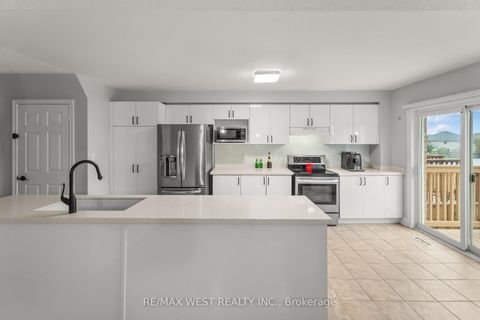 Photo 14 at 284 Monte Carlo Drive, Sonoma Heights, Vaughan