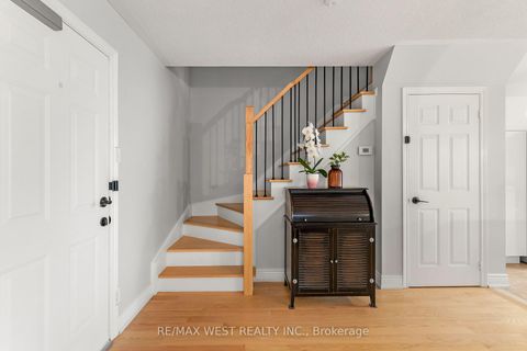 Photo 16 at 284 Monte Carlo Drive, Sonoma Heights, Vaughan