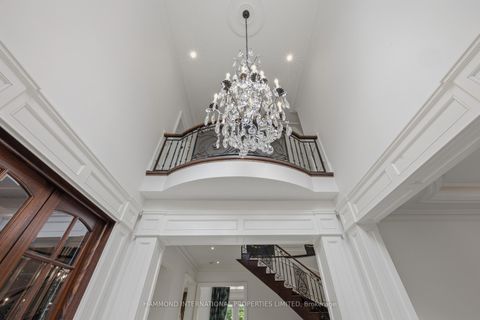 Photo 2 at 40 Maryvale Crescent, South Richvale, Richmond Hill