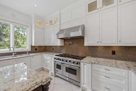 Photo 7 at 40 Maryvale Crescent, South Richvale, Richmond Hill