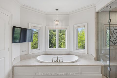 Photo 24 at 40 Maryvale Crescent, South Richvale, Richmond Hill