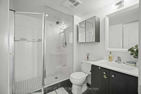 Photo 25 at 3802 - 2015 Sheppard Avenue E, Henry Farm, Toronto