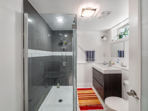 Photo 23 at 4 Silver Birch Avenue, The Beaches, Toronto