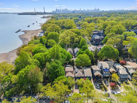 Photo 29 at 4 Silver Birch Avenue, The Beaches, Toronto