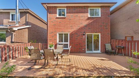 Photo 28 at 48 Gray Crescent, North Richvale, Richmond Hill