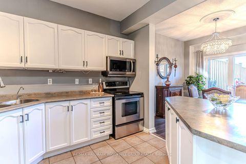 Photo 3 at 17 Bruce Crescent, Bayshore, Barrie