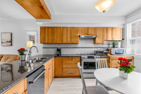 Photo 11 at 65 Wallington Avenue, Lumsden, Toronto