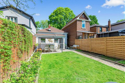 Photo 24 at 65 Wallington Avenue, Lumsden, Toronto