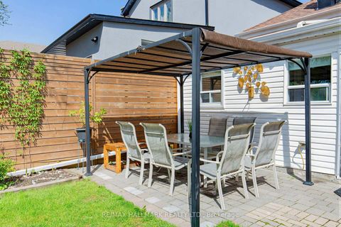 Photo 25 at 65 Wallington Avenue, Lumsden, Toronto