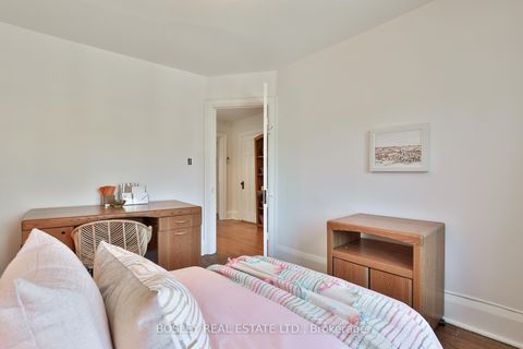 Photo 24 at 329 Millwood Road, Mount Pleasant East, Toronto