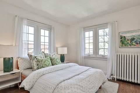 Photo 25 at 329 Millwood Road, Mount Pleasant East, Toronto