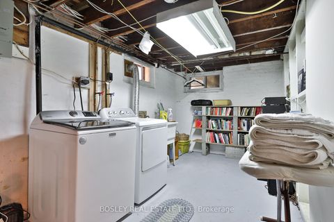 Photo 32 at 329 Millwood Road, Mount Pleasant East, Toronto