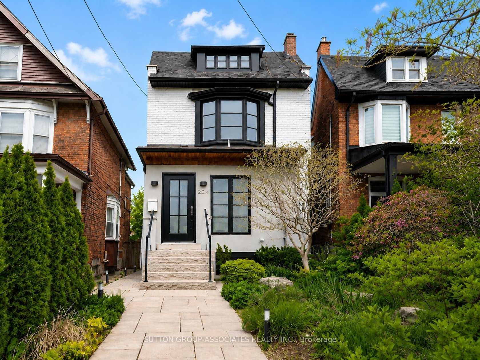 204 Beatrice Street, Little Italy, Toronto 