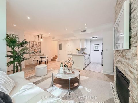 Photo 6 at 5 - 87 Lillian Street, Mount Pleasant West, Toronto